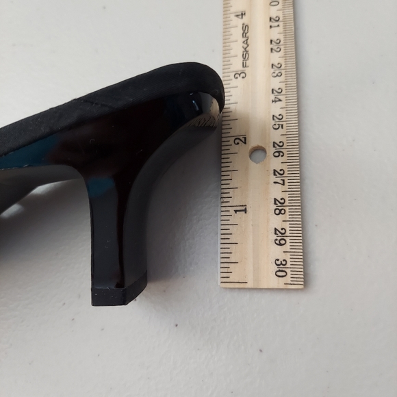 Hillard and Hanson black fabric slide. Size 6 - Picture 5 of 8